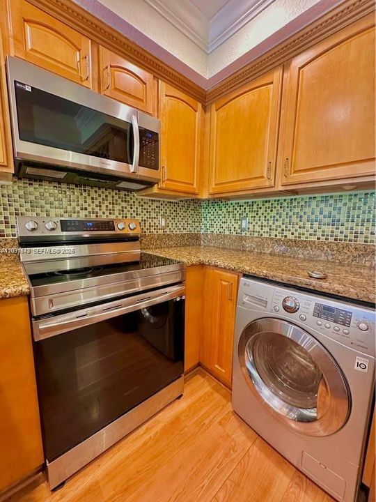 For Rent: $2,000 (1 beds, 1 baths, 625 Square Feet)