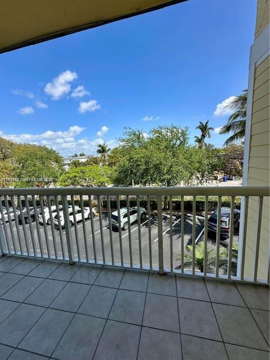 For Rent: $2,000 (1 beds, 1 baths, 625 Square Feet)