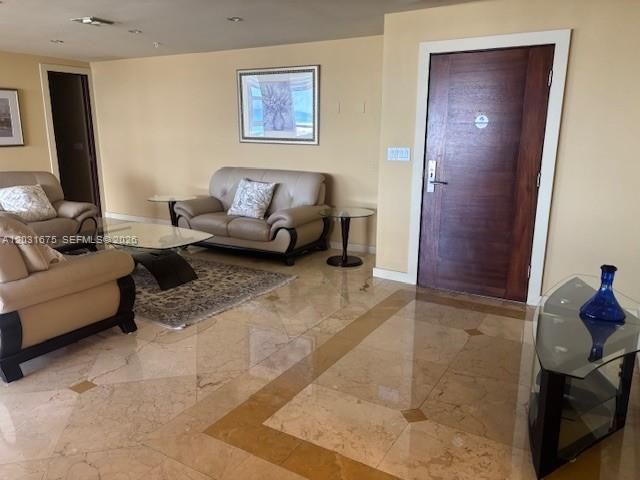 For Rent: $10,000 (3 beds, 3 baths, 2400 Square Feet)