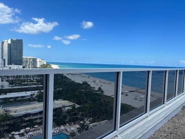 For Rent: $10,000 (3 beds, 3 baths, 2400 Square Feet)