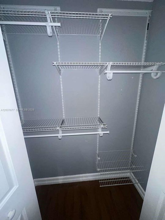 En Renta: $3,100 (4 camas, 3 baños, 1423 Pies cuadrados)