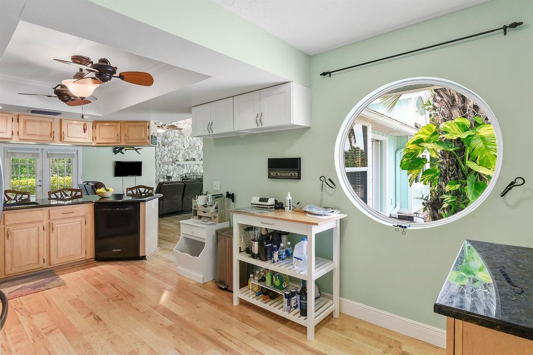 Large Kitchen