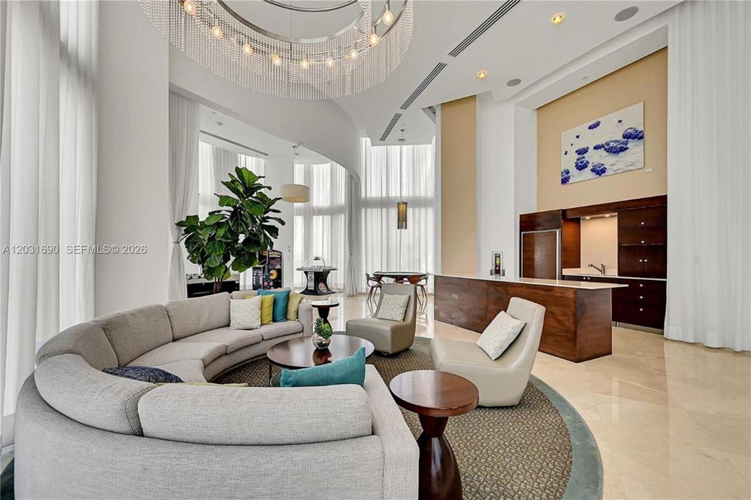 For Sale: $1,445,000 (2 beds, 2 baths, 1794 Square Feet)
