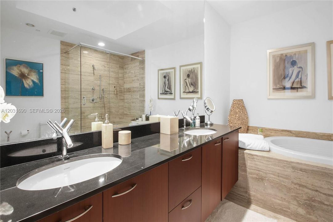 For Sale: $1,445,000 (2 beds, 2 baths, 1794 Square Feet)