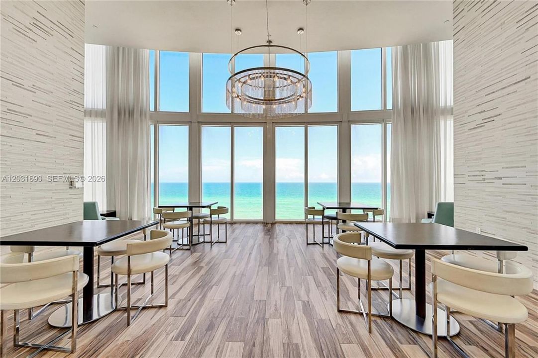 For Sale: $1,445,000 (2 beds, 2 baths, 1794 Square Feet)