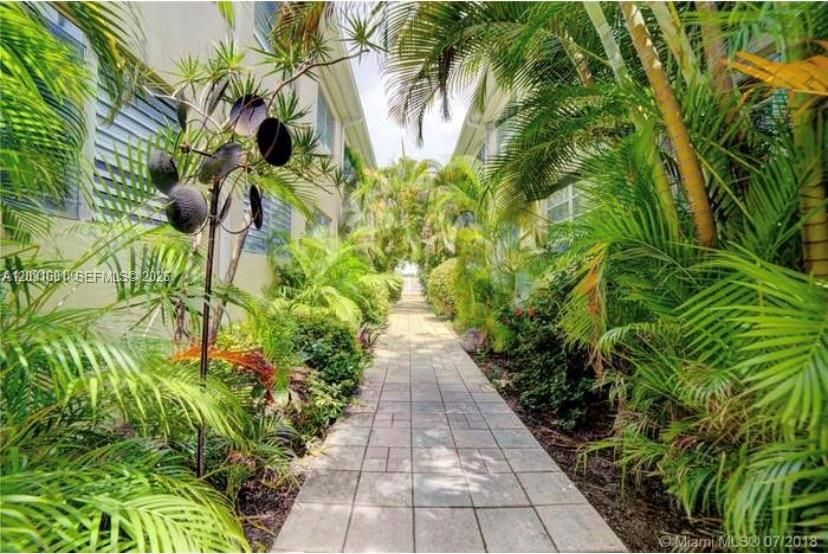 For Rent: $2,350 (1 beds, 1 baths, 0 Square Feet)