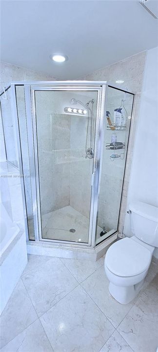 For Sale: $490,000 (2 beds, 2 baths, 1251 Square Feet)