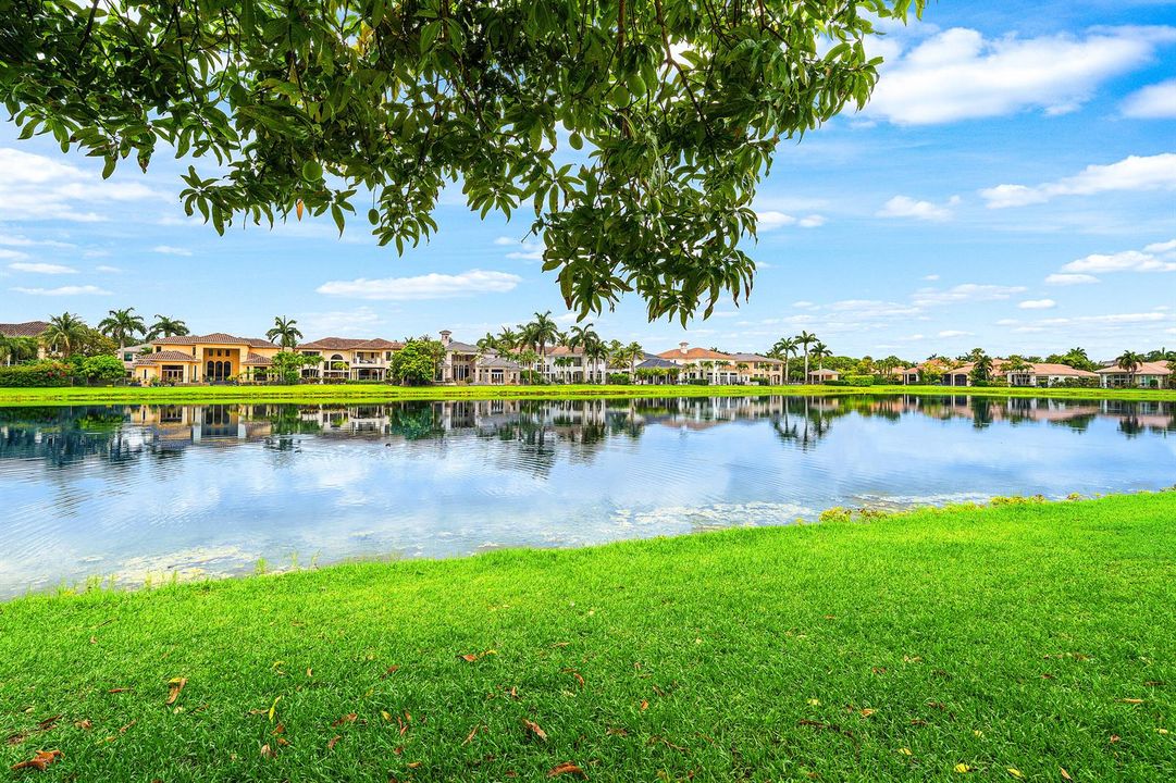054-9588BridgebrookDrive-BocaRaton-FL-33