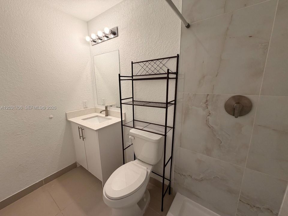 For Sale: $399,000 (4 beds, 3 baths, 1398 Square Feet)
