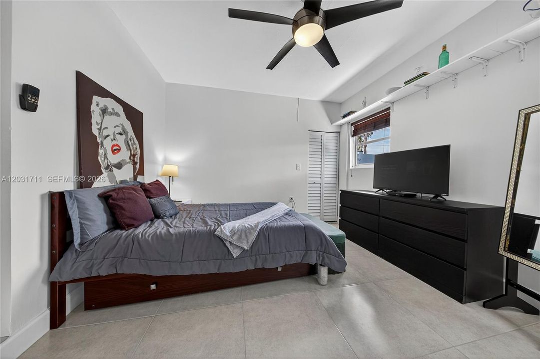 В аренду: $7,500 (3 спален, 2 ванн, 1324 Квадратных фут)