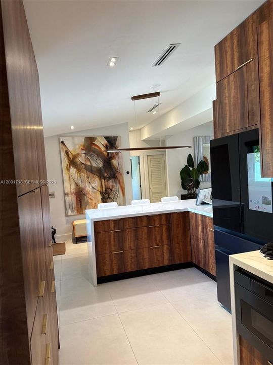 En Venta: $1,175,000 (3 camas, 2 baños, 1450 Pies cuadrados)