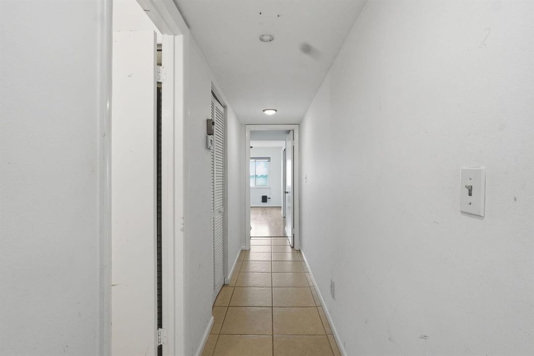 16-web-or-mls-DSC05548 Jhonatan Rubio