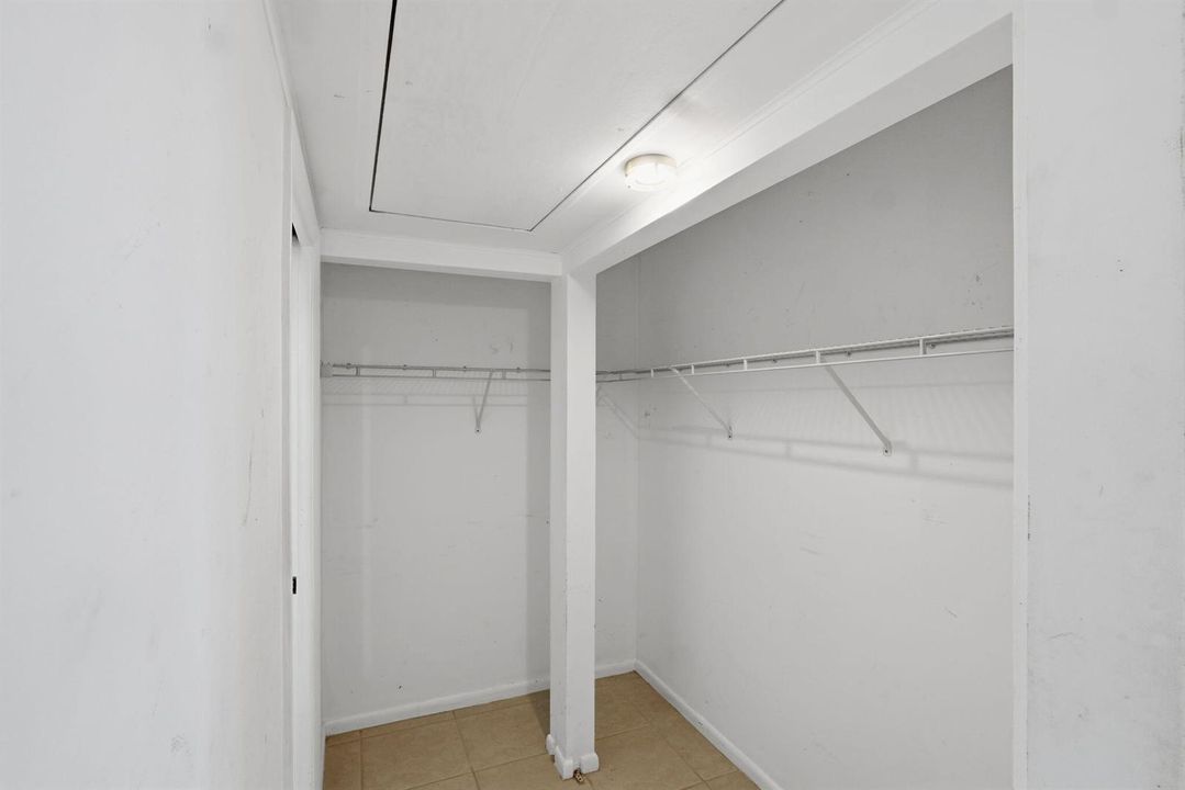 12-web-or-mls-DSC05536 Jhonatan Rubio