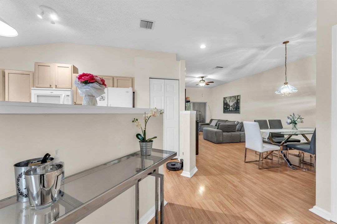 1-web-or-mls-DON01029