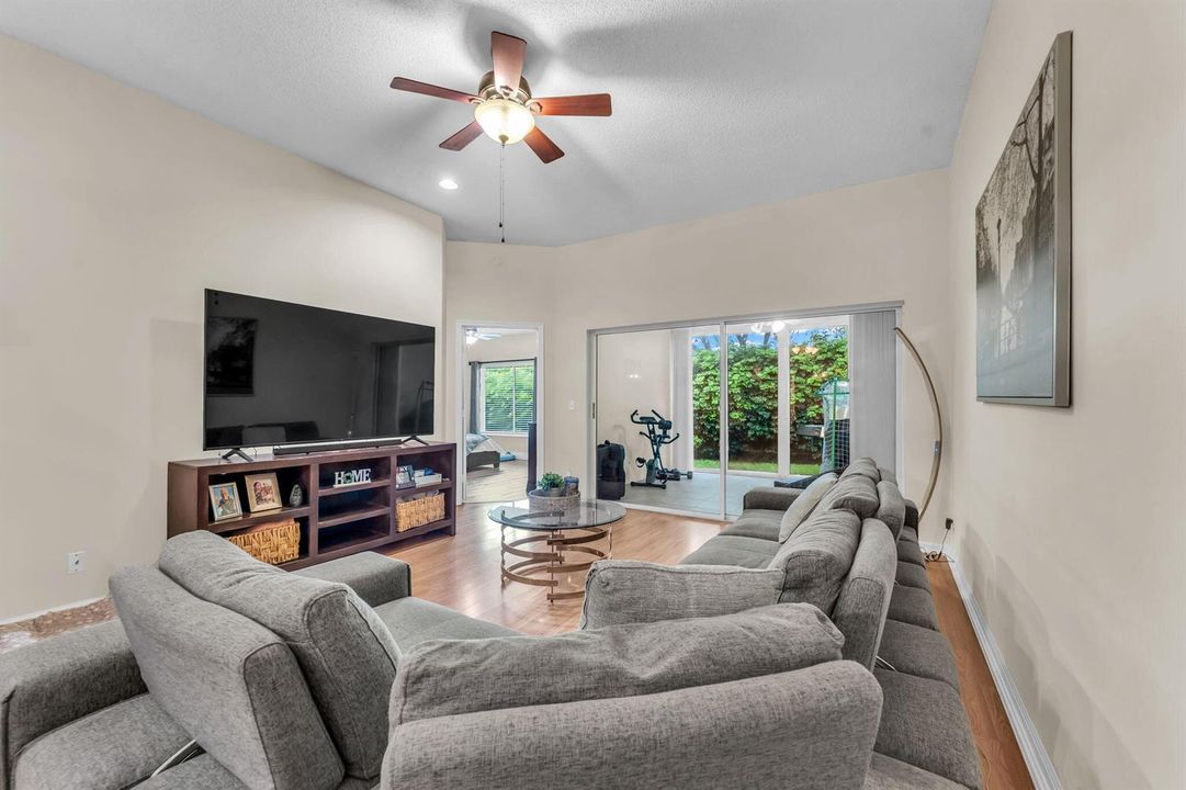 9-web-or-mls-DON01069