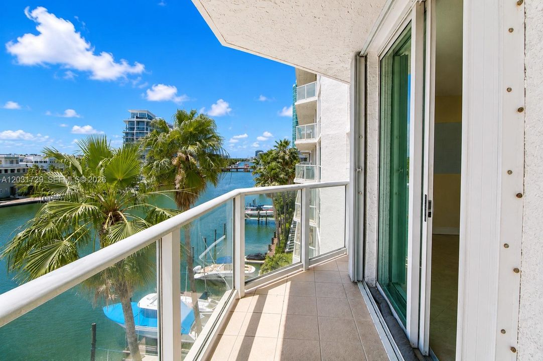 For Sale: $784,900 (3 beds, 2 baths, 1390 Square Feet)