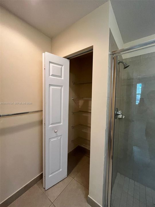 En Renta: $2,900 (3 camas, 2 baños, 1318 Pies cuadrados)