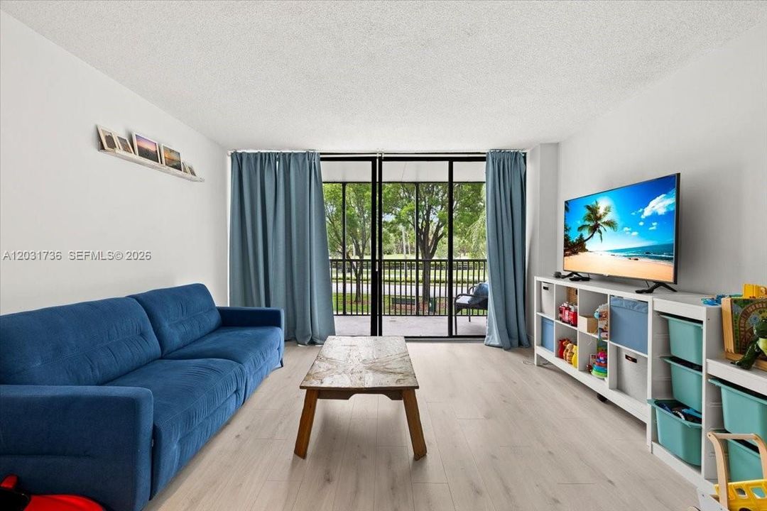 For Sale: $199,000 (1 beds, 1 baths, 0 Square Feet)