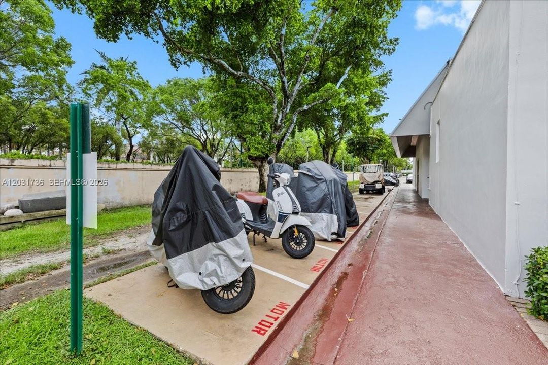 For Sale: $199,000 (1 beds, 1 baths, 0 Square Feet)