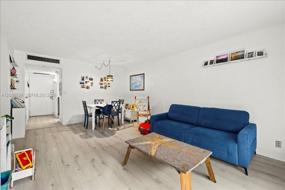 For Sale: $199,000 (1 beds, 1 baths, 0 Square Feet)