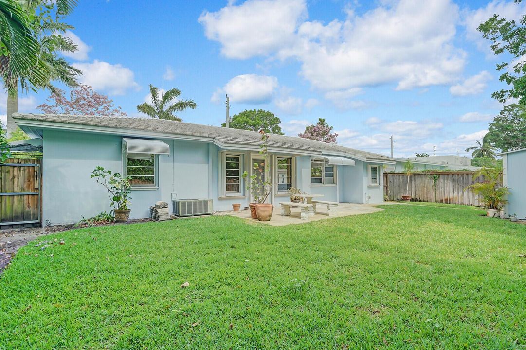 3410 Poinsettia Ave (5)