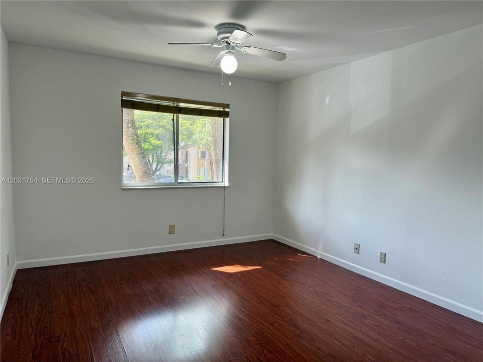 For Rent: $2,500 (2 beds, 2 baths, 1312 Square Feet)