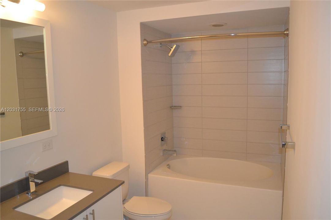For Rent: $5,200 (3 beds, 2 baths, 1438 Square Feet)