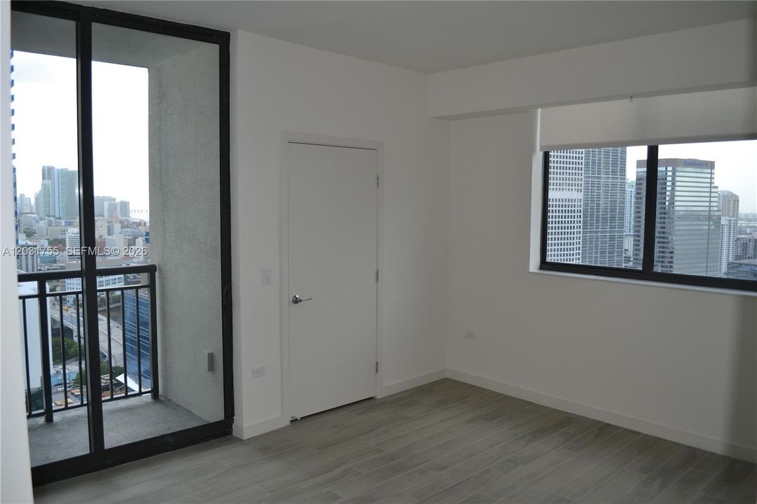 For Rent: $5,200 (3 beds, 2 baths, 1438 Square Feet)