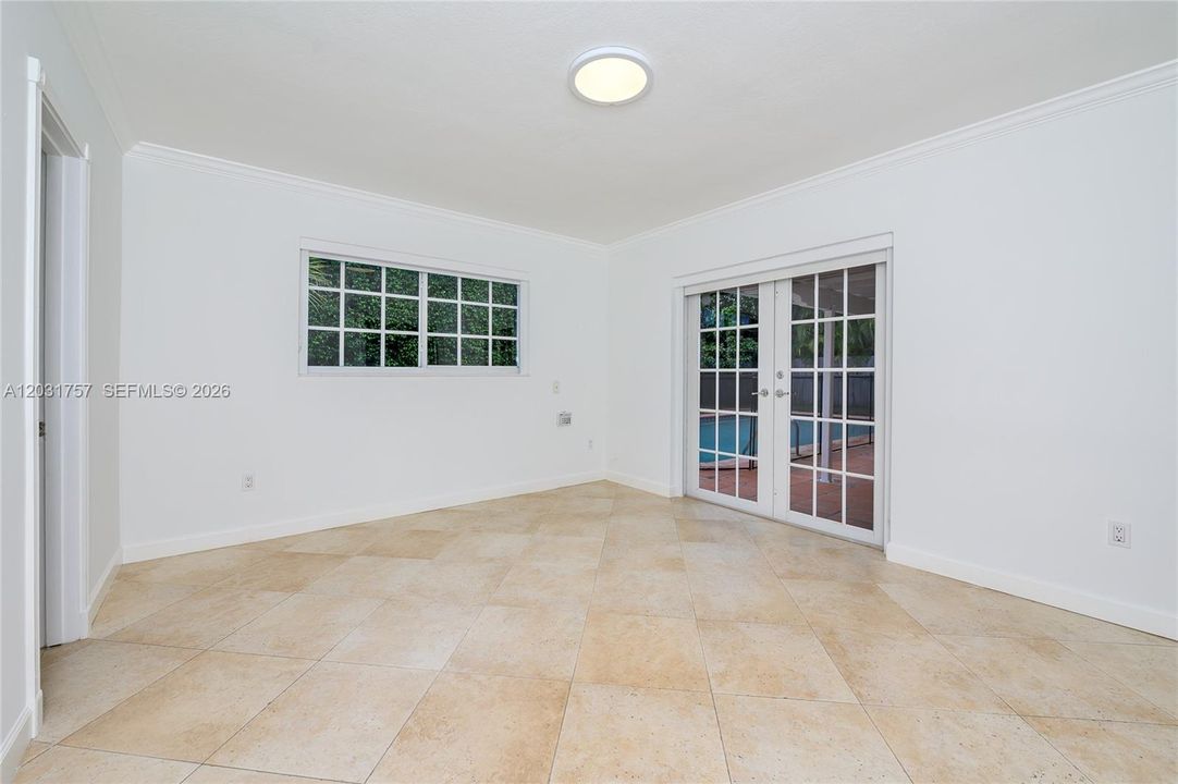 En Renta: $6,295 (4 camas, 3 baños, 2043 Pies cuadrados)