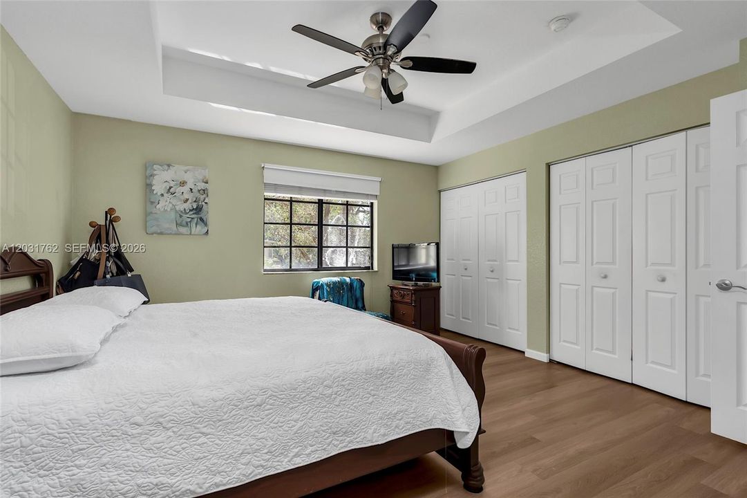 For Sale: $539,900 (3 beds, 2 baths, 1605 Square Feet)