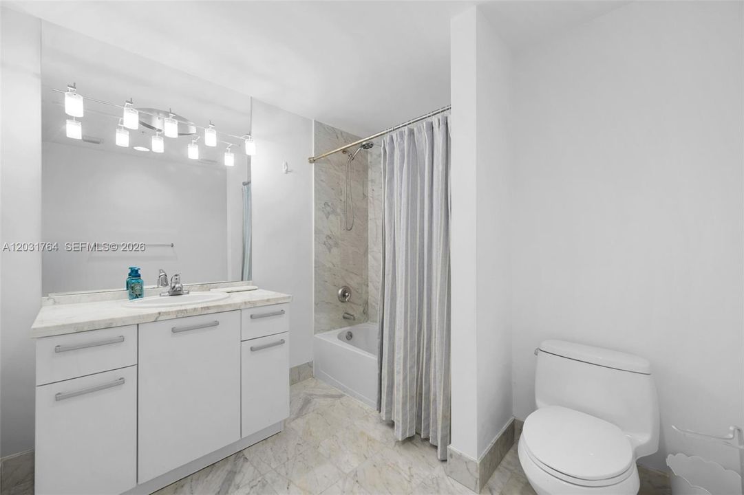 For Rent: $2,350 (0 beds, 1 baths, 506 Square Feet)