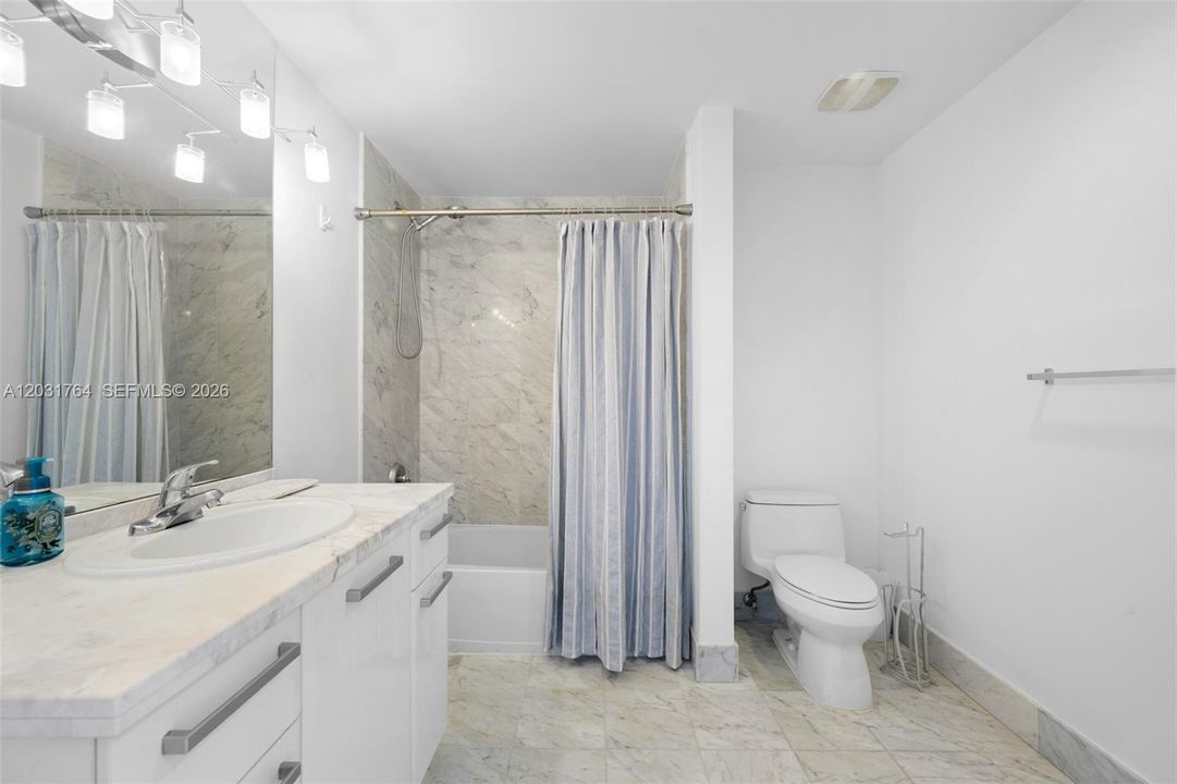 For Rent: $2,350 (0 beds, 1 baths, 506 Square Feet)