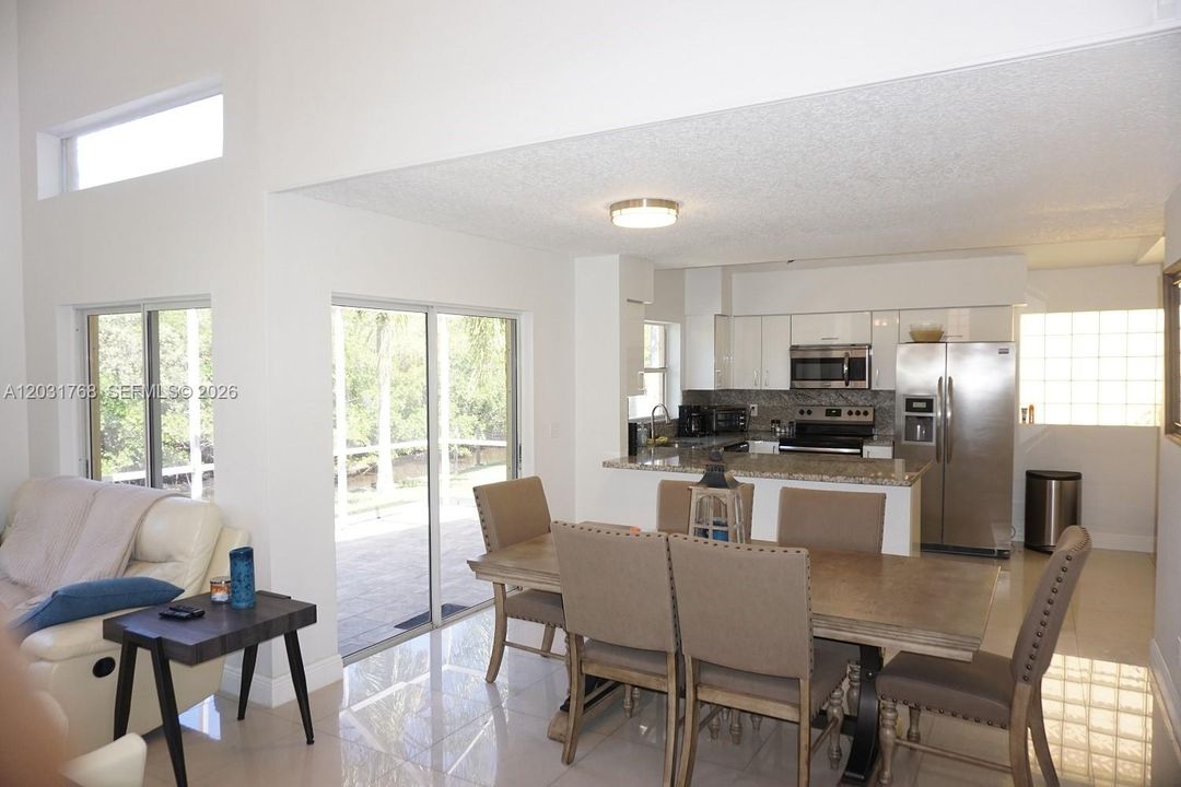 For Rent: $3,800 (3 beds, 2 baths, 1508 Square Feet)