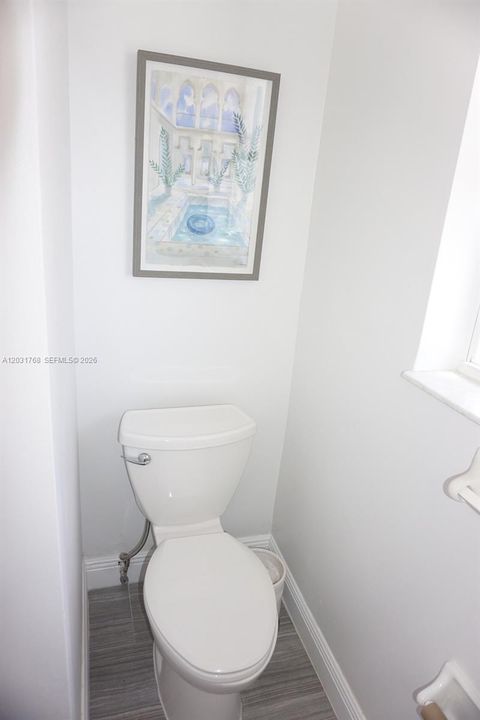 For Rent: $3,800 (3 beds, 2 baths, 1508 Square Feet)
