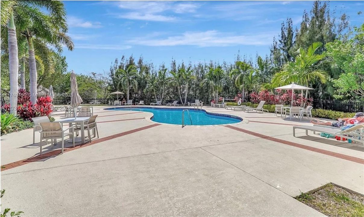 For Rent: $3,800 (3 beds, 2 baths, 1508 Square Feet)