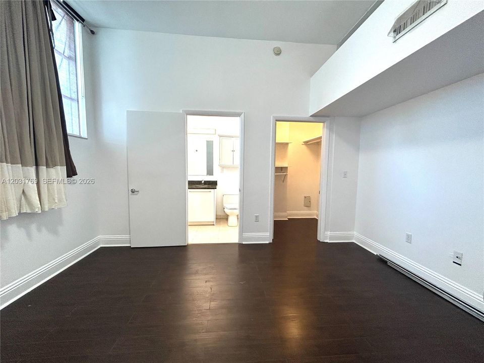 For Rent: $5,900 (2 beds, 2 baths, 1804 Square Feet)