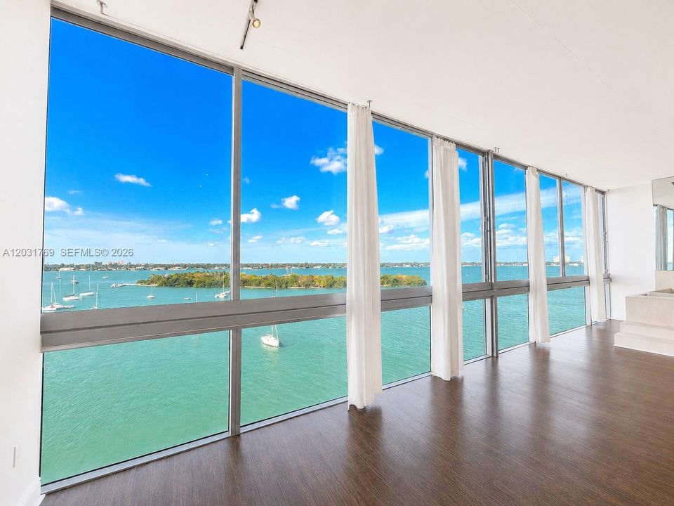 For Rent: $5,900 (2 beds, 2 baths, 1804 Square Feet)