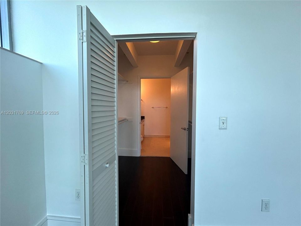 For Rent: $5,900 (2 beds, 2 baths, 1804 Square Feet)
