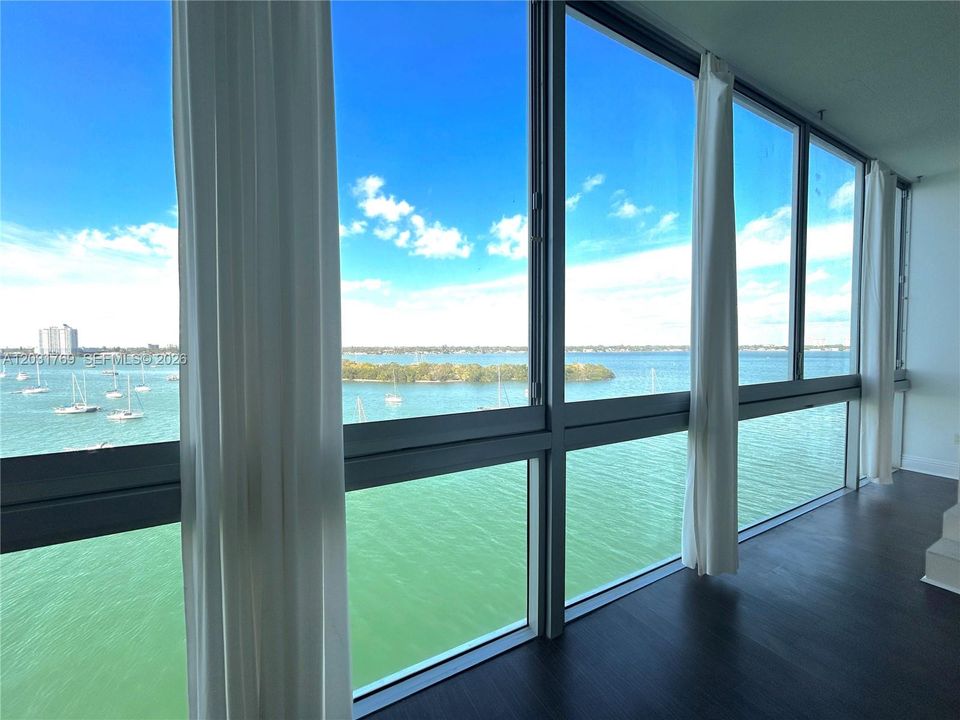 For Rent: $5,900 (2 beds, 2 baths, 1804 Square Feet)