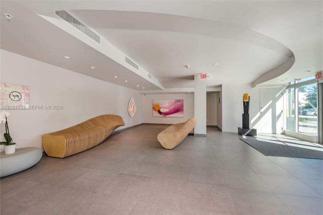 For Rent: $5,900 (2 beds, 2 baths, 1804 Square Feet)