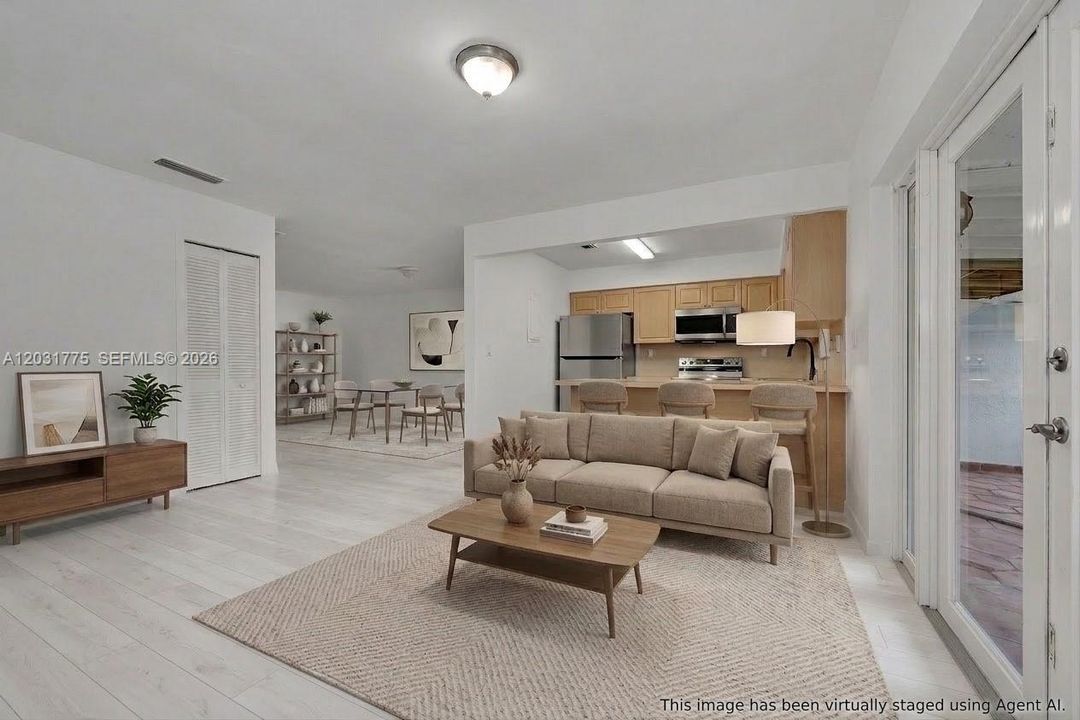 For Sale: $564,000 (3 beds, 2 baths, 1338 Square Feet)