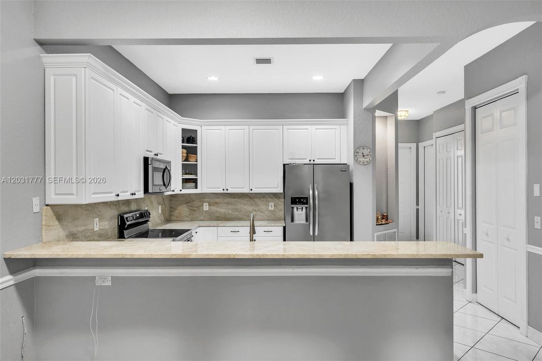 For Rent: $3,750 (3 beds, 2 baths, 1697 Square Feet)