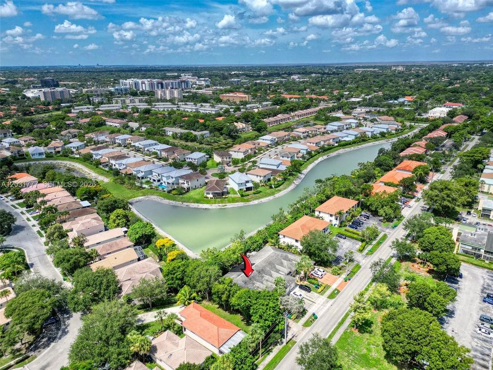 For Rent: $3,750 (3 beds, 2 baths, 1697 Square Feet)