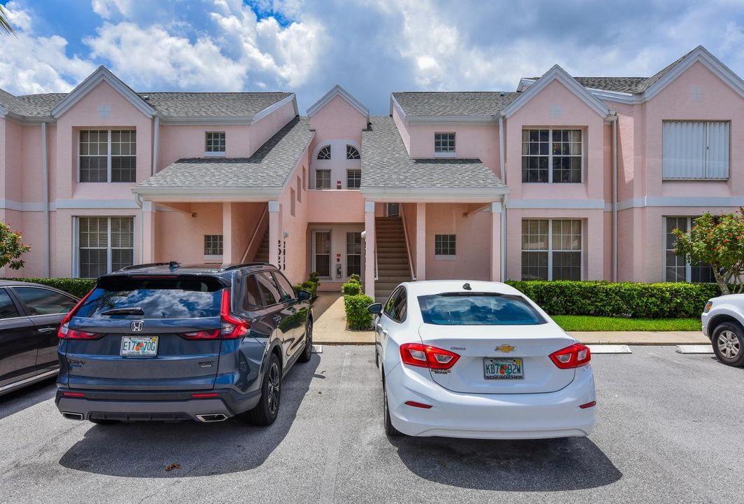 003-018-201 Muirfield Ct-1478x1000
