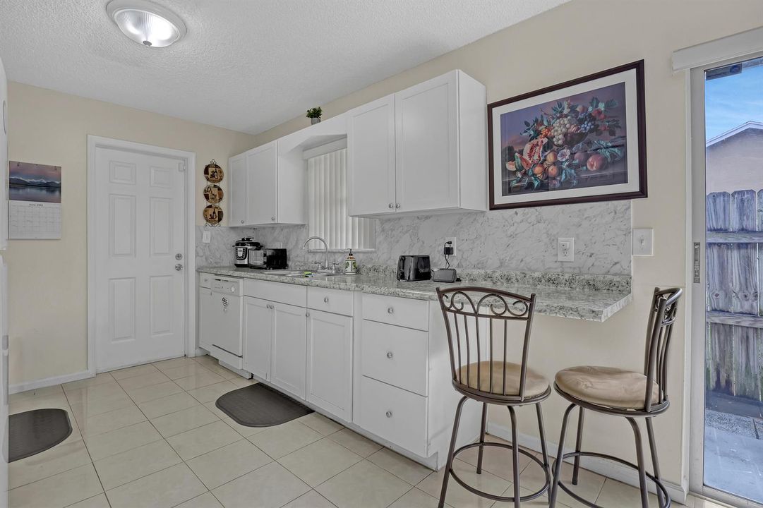 302 SW 8th (12)