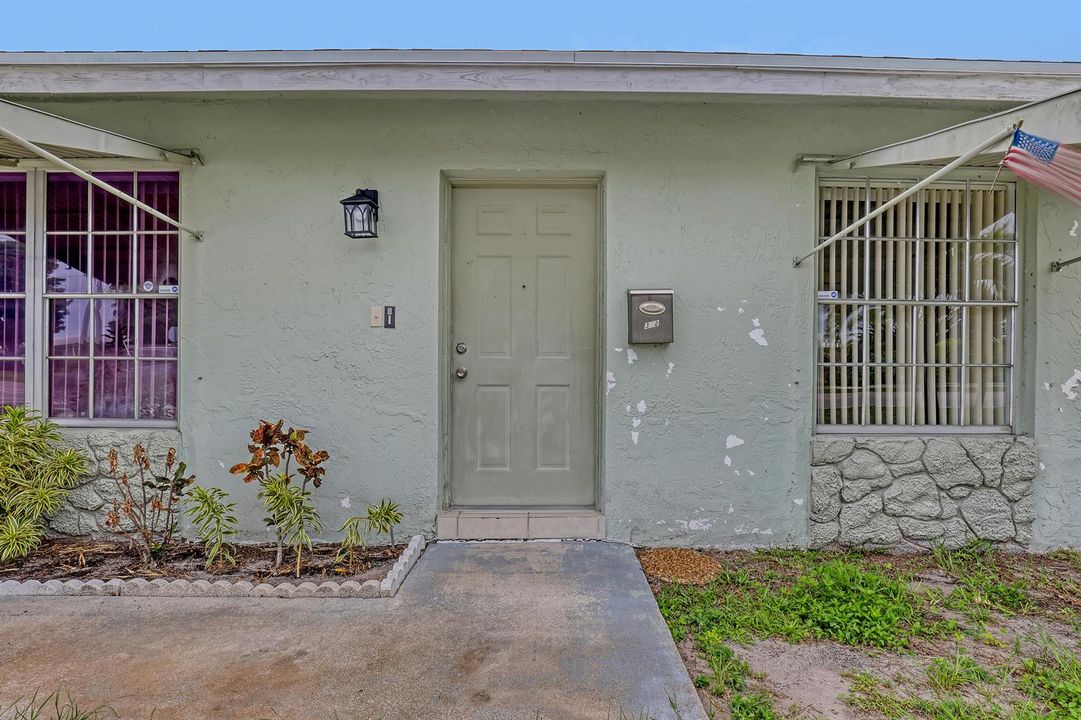302 SW 8th (5)
