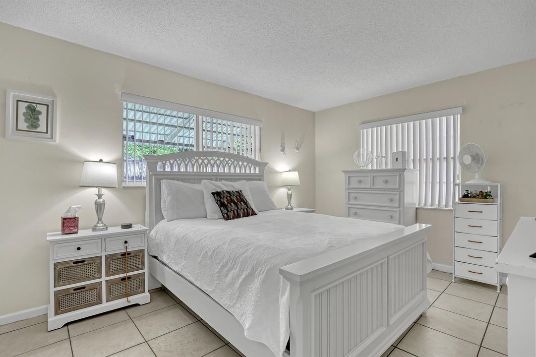 302 SW 8th (15)