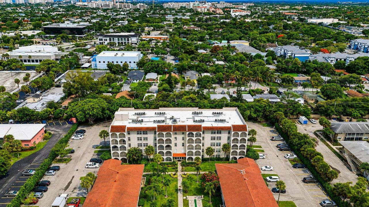 44-web-or-mls-250 NE 20th 523S (11)