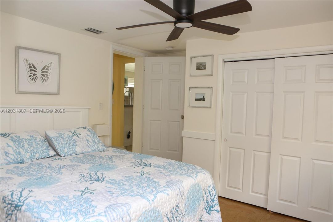 For Sale: $799,000 (4 beds, 3 baths, 2389 Square Feet)