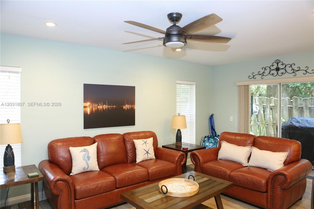 For Sale: $799,000 (4 beds, 3 baths, 2389 Square Feet)